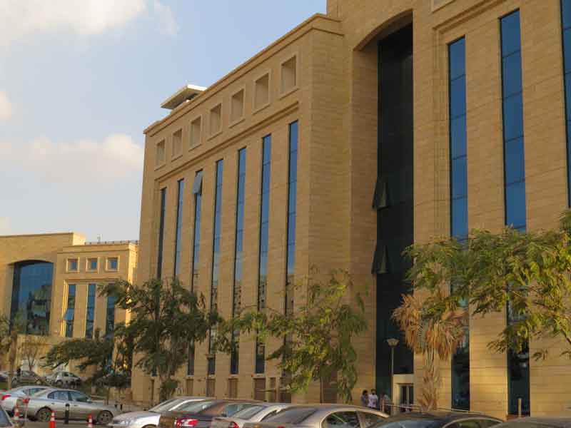 Finishing work in construction